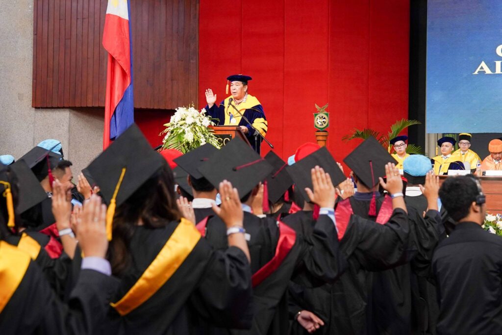 grad008